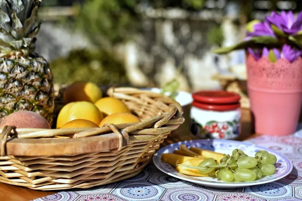 Konomi Residence-Marilena Apartment Karavados