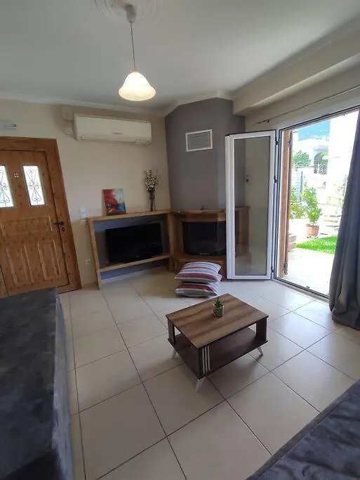 Konomi Residence-Marilena Apartment Karavádhos 0*,  Grécia